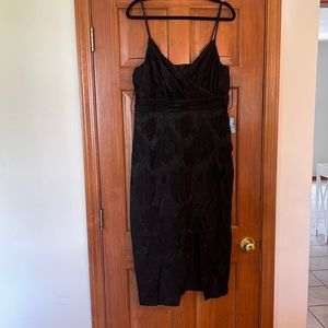 NWT. Size 14 express. Black floral midi dress. Smoke free home.